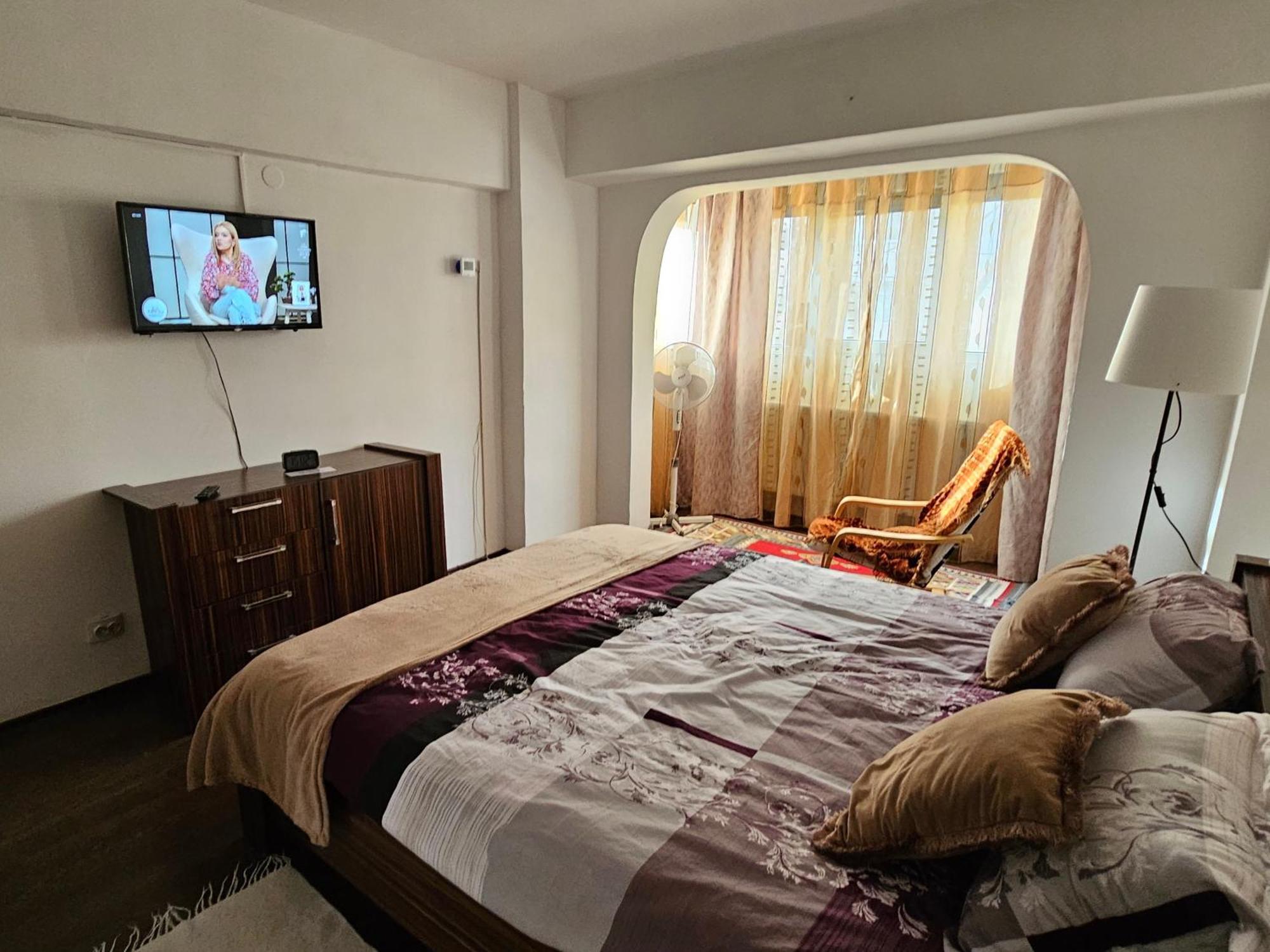 Garii Studio Braila Luaran gambar